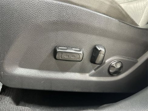 Used 2017 Hyundai Santa Fe Sport image 15