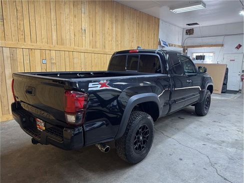 Used 2020 Toyota Tacoma SR w/ SX Package image 3