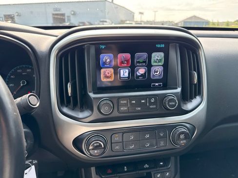 Used 2016 Chevrolet Colorado LT w/ Midnight Edition AWD/4WD image 14