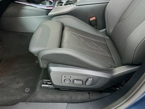 New 2026 BMW X3 xDrive30 w/ Convenience Package image 37