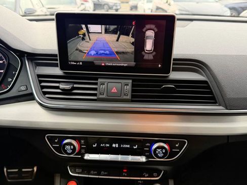 Used 2018 Audi SQ5 Premium Plus w/ S Sport Package image 31