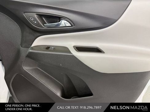 Used 2023 Chevrolet Equinox LS w/ LS Convenience Package FWD image 44