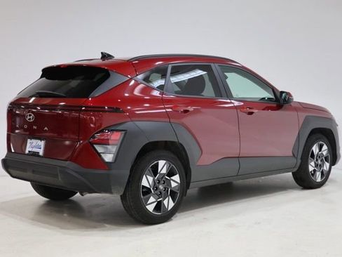 Certified 2025 Hyundai Kona SEL image 7