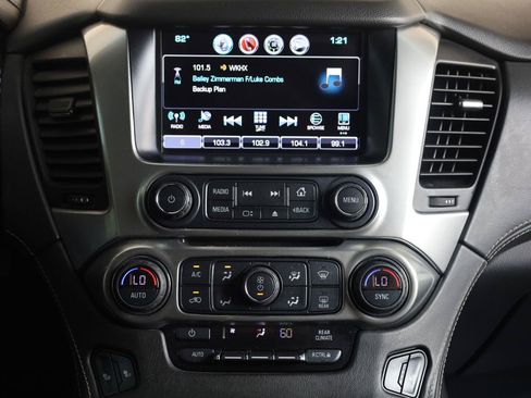 Used 2018 Chevrolet Tahoe LT AWD/4WD image 38