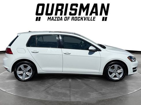 Used 2017 Volkswagen Golf Wolfsburg Edition image 7