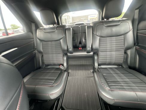 New 2026 Ford Explorer ST-Line AWD/4WD image 13