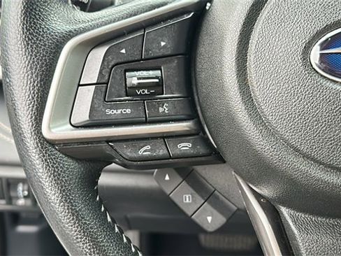 Used 2022 Subaru Outback Limited image 24