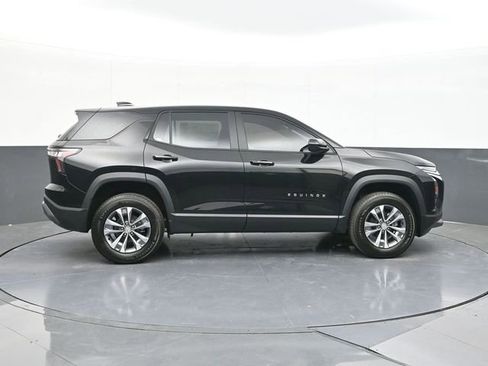 New 2026 Chevrolet Equinox LT FWD image 16