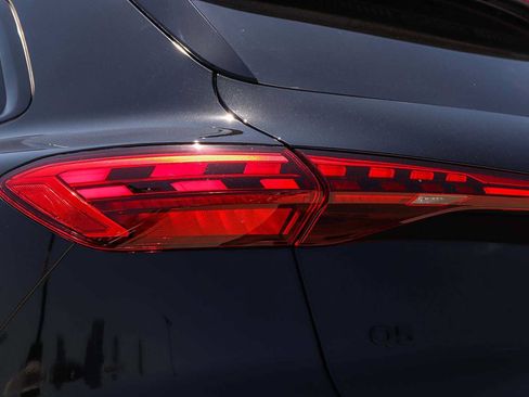 New 2026 Audi Q5 Premium Plus AWD/4WD image 12