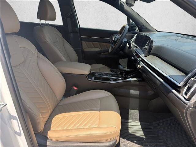 Used 2026 Kia Sorento SX Prestige w/ Olive Brown Leather Package AWD/4WD image 26