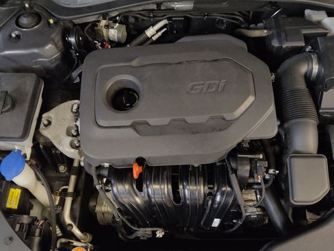 Used 2018 Kia Optima EX w/ Technology Package FWD image 30
