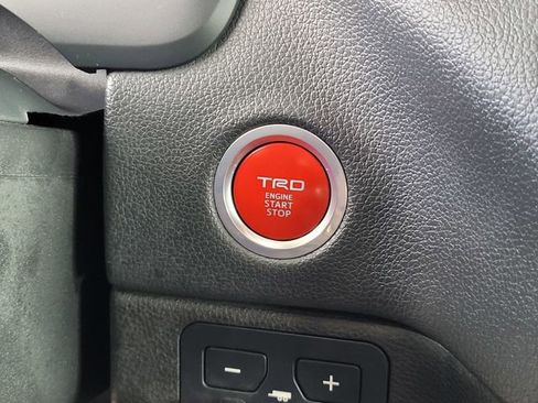Used 2022 Toyota Tundra Limited w/ TRD Off-Road Package AWD/4WD image 17