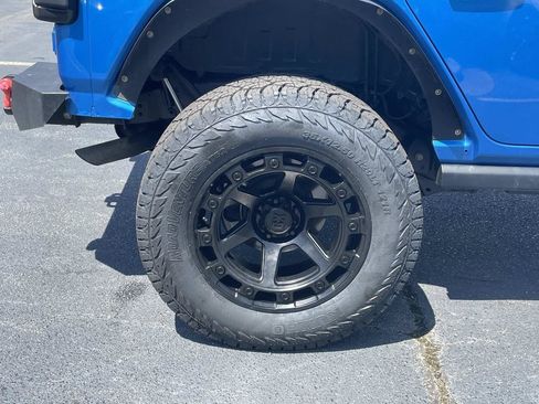 Used 2022 Jeep Wrangler Unlimited Sport AWD/4WD image 9