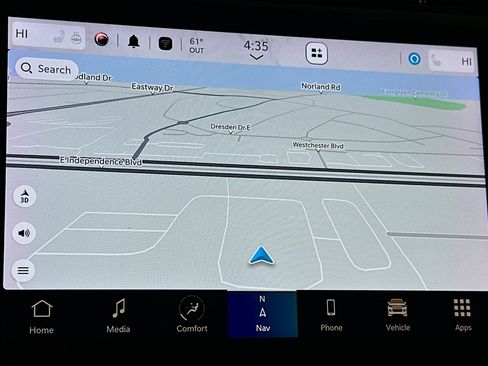 Used 2023 Jeep Grand Cherokee Limited w/ Luxury Tech Group II image 22