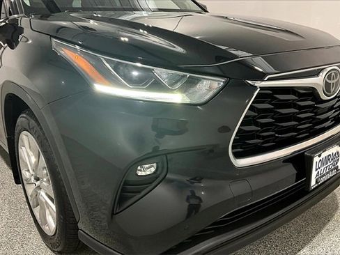 Used 2020 Toyota Highlander Limited image 33
