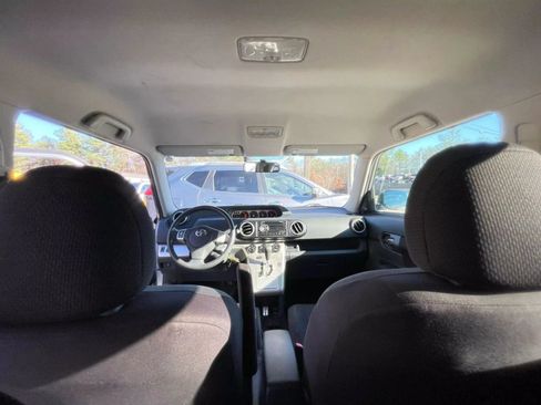 Used 2008 Scion xB FWD image 18