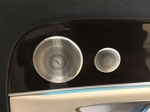 Used 2021 Mercedes-Benz E 350 4MATIC Sedan w/ Premium Package image 28