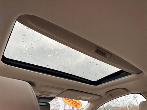 Used 2018 Honda CR-V EX-L image 11