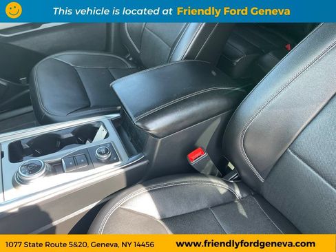 Used 2023 Ford Explorer Limited w/ Equipment Group 301A AWD/4WD image 30