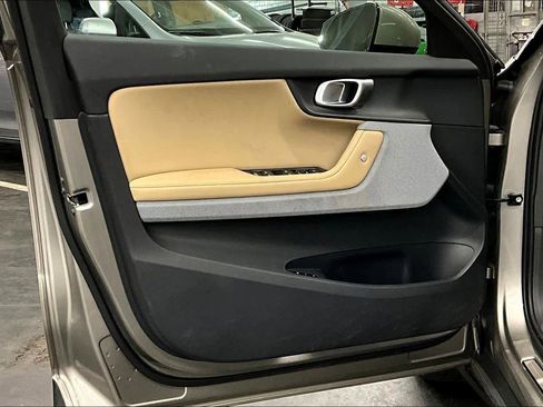 Used 2022 Polestar Polestar 2 w/ Plus Package image 21