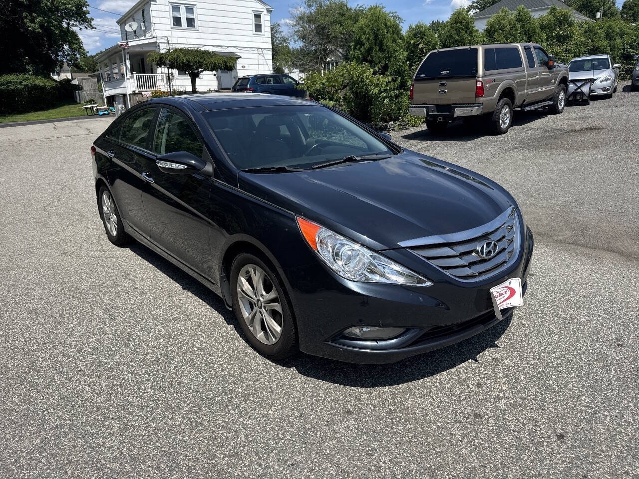 Used 2012 Hyundai Sonata Limited FWD image 2