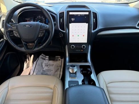 Used 2022 Ford Edge SEL AWD/4WD image 13