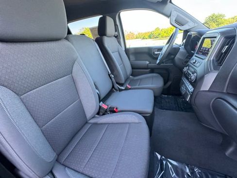 Used 2026 Chevrolet Silverado 1500 Custom Trail Boss AWD/4WD image 12