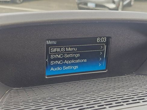 Used 2018 Ford Transit 350 XLT image 18