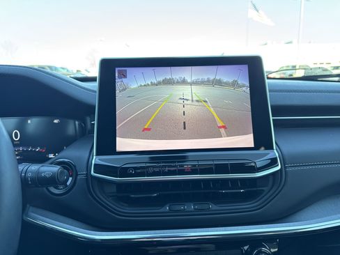 Used 2022 Jeep Compass High Altitude image 17