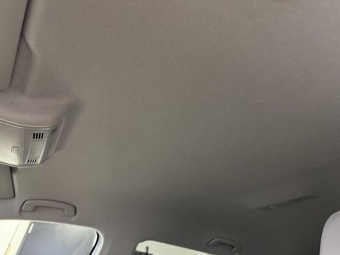 Used 2019 Volkswagen Tiguan S w/ Driver Assistance Package image 30