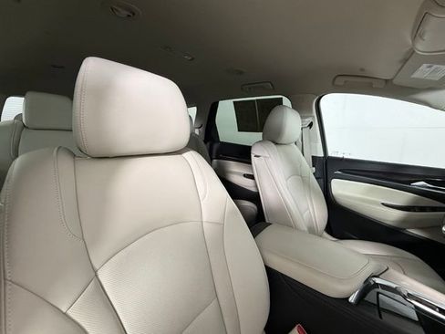 Used 2024 Buick Enclave Essence w/ Technology Package AWD/4WD image 29