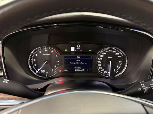 Used 2024 Cadillac XT5 Premium Luxury image 32