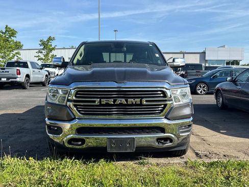 Used 2019 RAM 1500 Laramie w/ Off Road Group AWD/4WD image 4