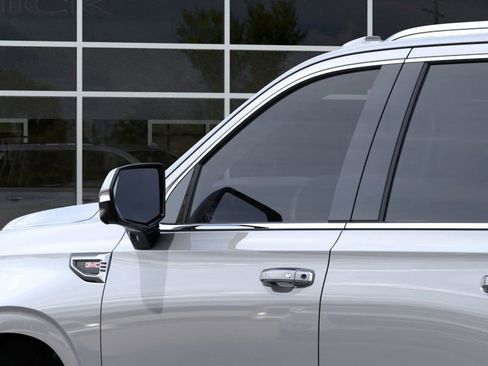 New 2026 GMC Yukon Denali image 12