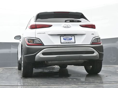 Certified 2023 Hyundai Kona SEL w/ Cargo Package AWD/4WD image 39
