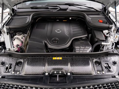 New 2026 Mercedes-Benz GLE 450 4MATIC Coupe image 32