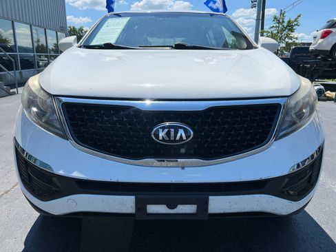 Used 2015 Kia Sportage LX FWD image 9