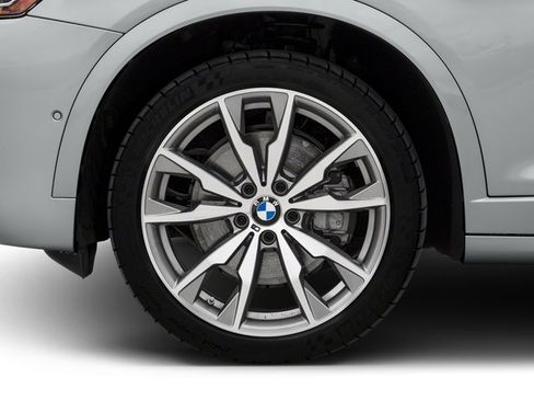 Used 2018 BMW X4 M40i AWD/4WD image 11