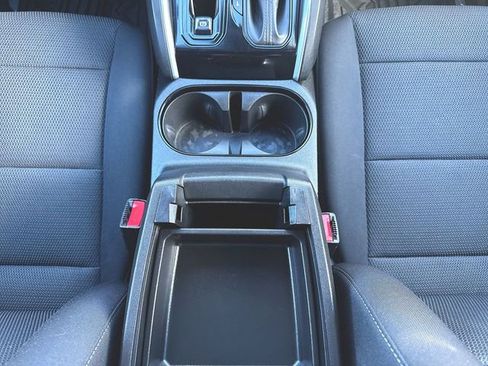 Used 2023 Chevrolet Colorado LT w/ LT Convenience Package II image 34