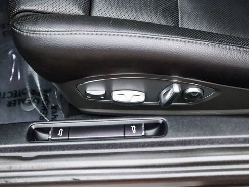 Certified 2018 Porsche 911 Carrera S image 18