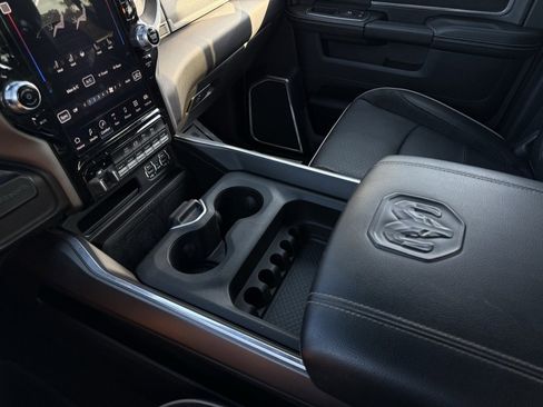 Used 2022 RAM 3500 Laramie image 20