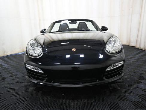 Used 2010 Porsche Boxster RWD image 2