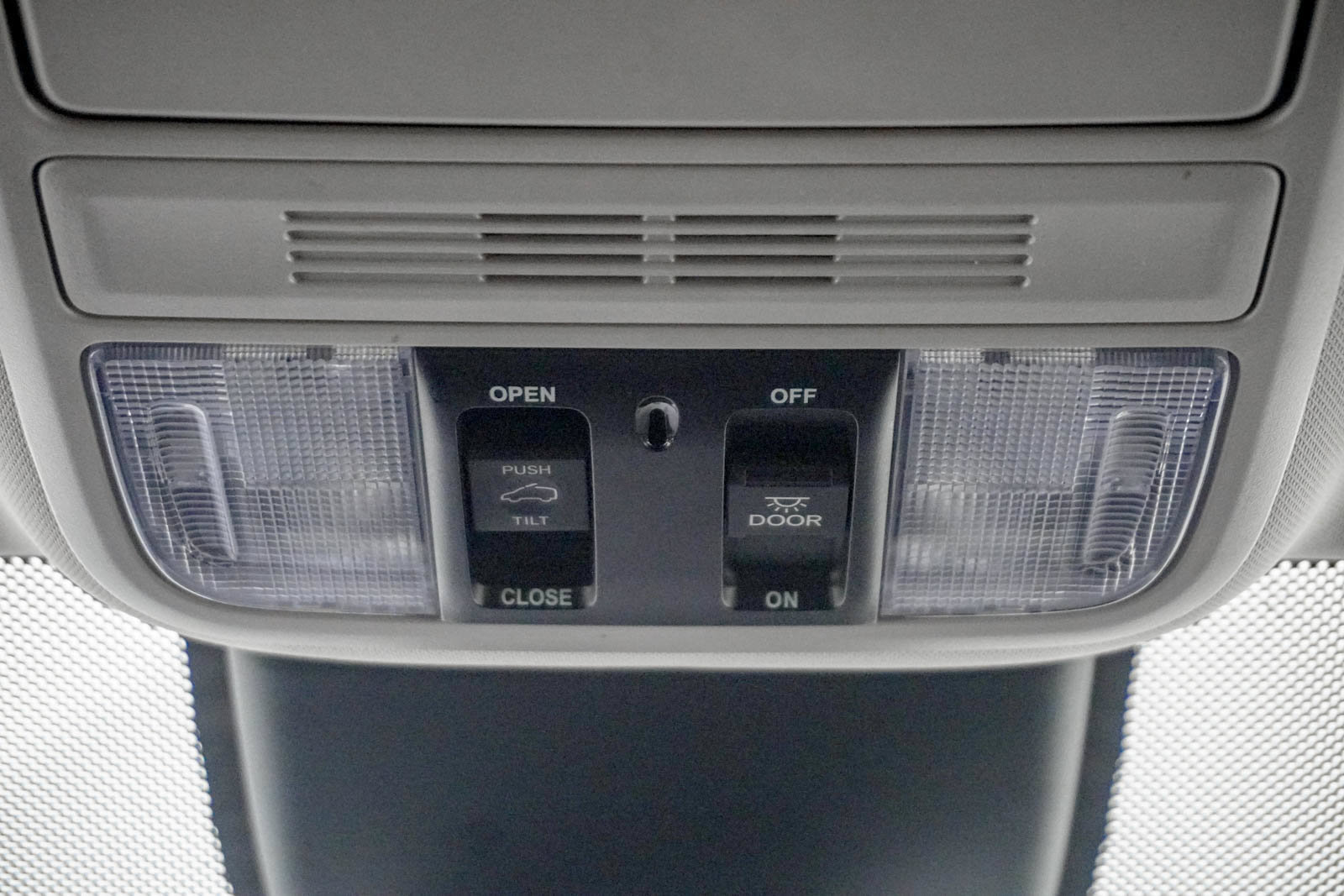 Used 2025 Honda Odyssey EX-L image 28