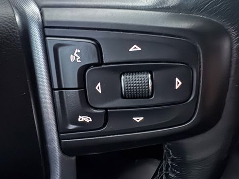 Used 2019 GMC Sierra 1500 Elevation w/ Elevation Value Package image 18