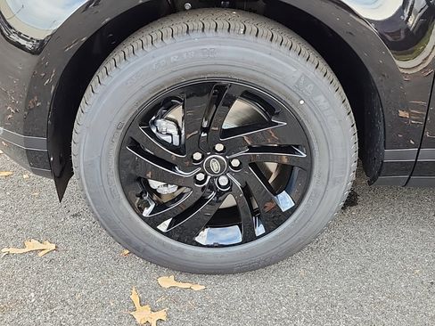 Used 2025 Land Rover Range Rover Evoque S image 9