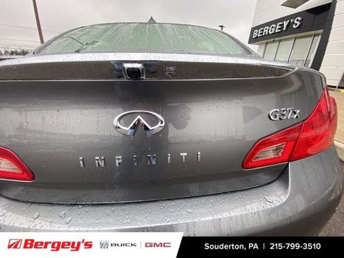 Used 2013 INFINITI G37 x w/ Premium Pkg image 35