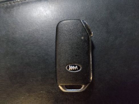 Used 2020 Kia Telluride S w/ S 8 Passenger Seating Package FWD image 32