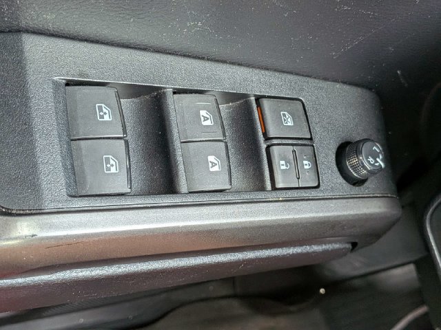 Used 2020 Toyota Tacoma TRD Off-Road AWD/4WD image 22