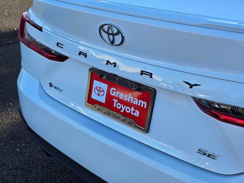 Certified 2026 Toyota Camry SE FWD image 17