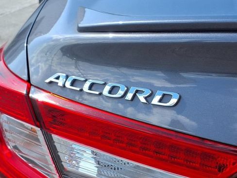 Used 2019 Honda Accord Sport image 30